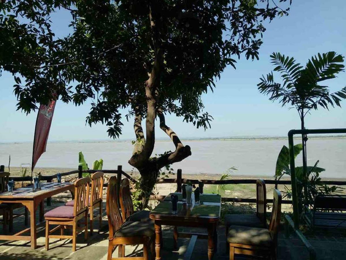 Salay River View Inn Sale Esterno foto