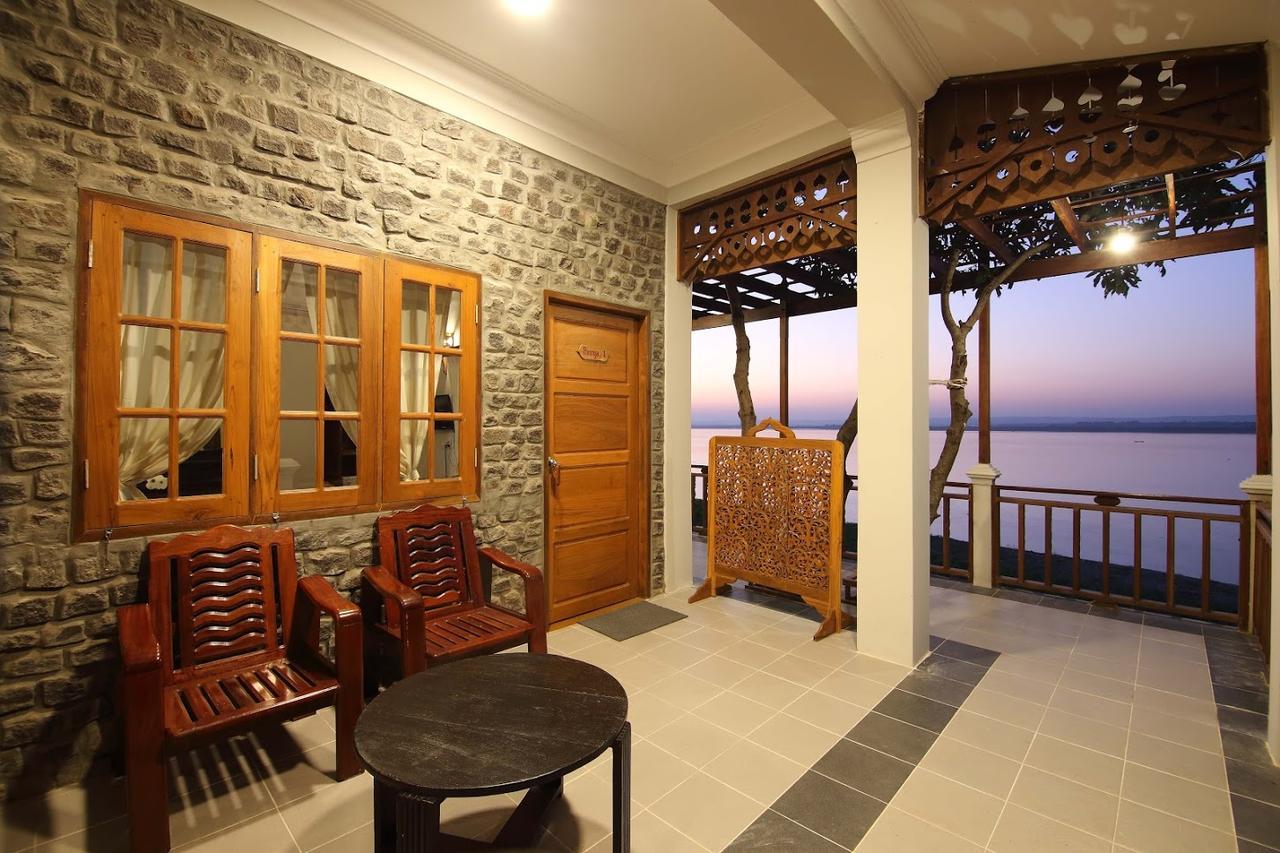Salay River View Inn Sale Esterno foto