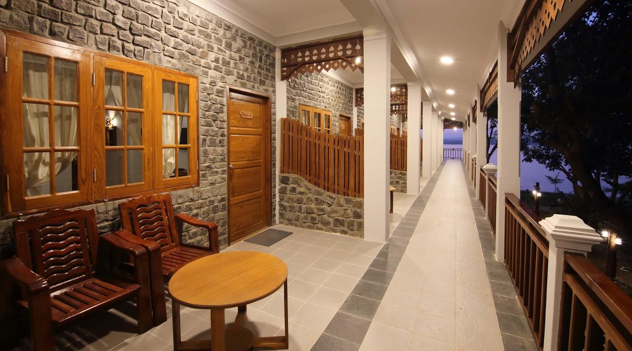 Salay River View Inn Sale Esterno foto